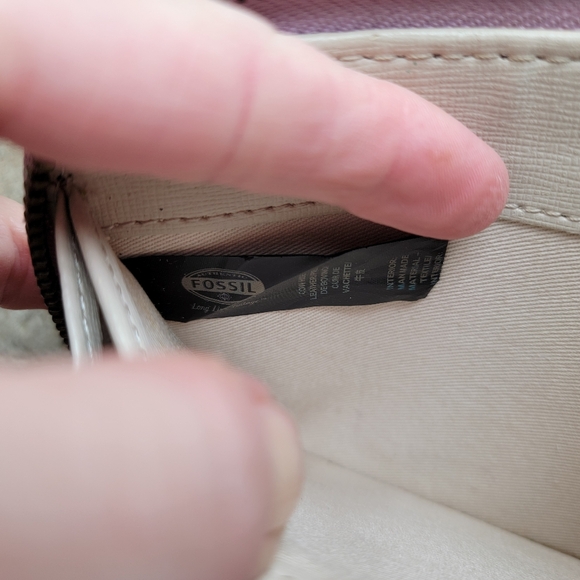 Fossil Lavender Purple Pebbled Leather Mini Zip Clutch Wallet - Picture 16 of 16